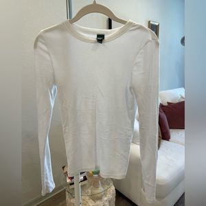 White ribbed long sleeve tee!